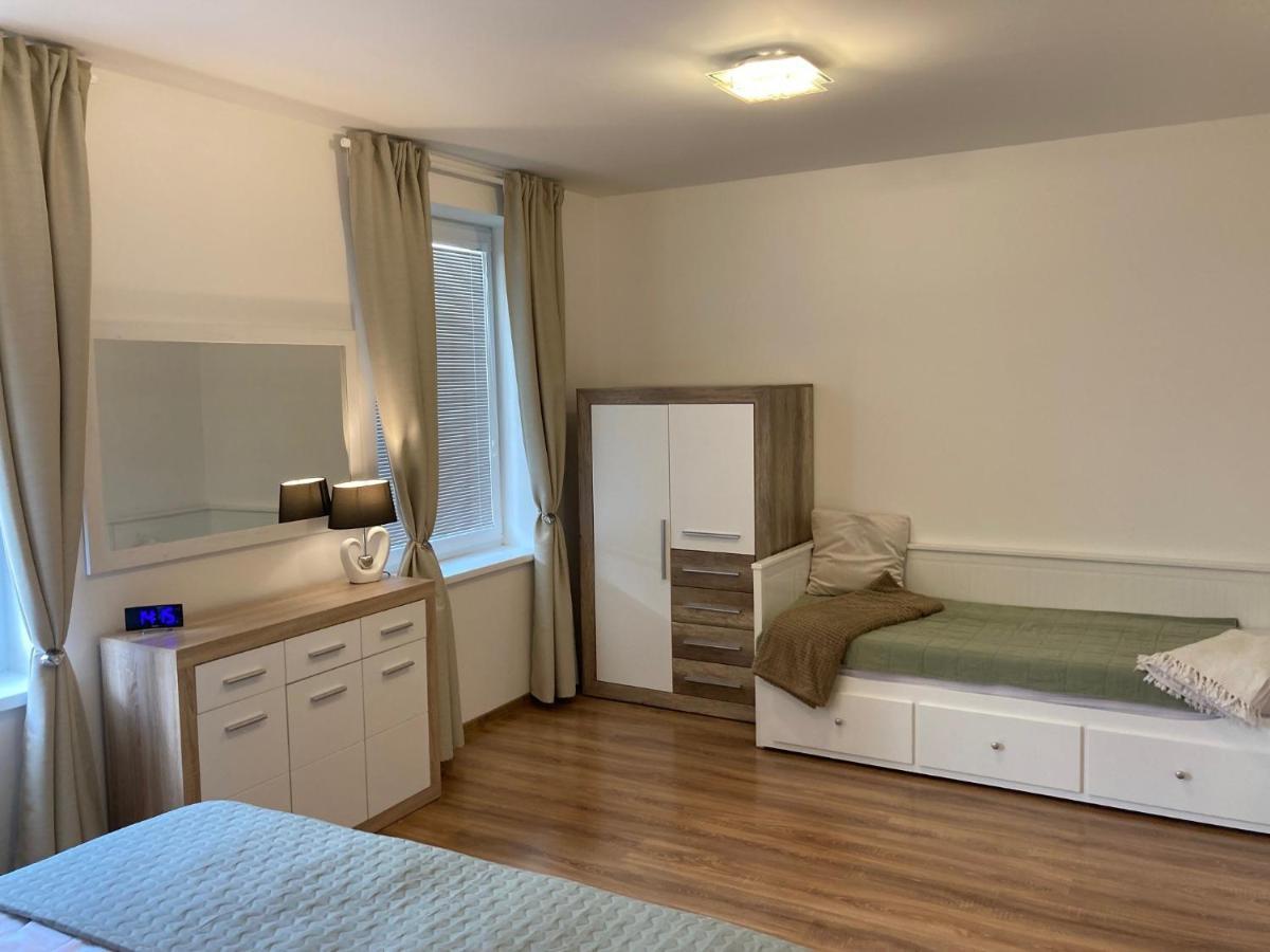 Apartmany Rubin Nesvady 外观 照片