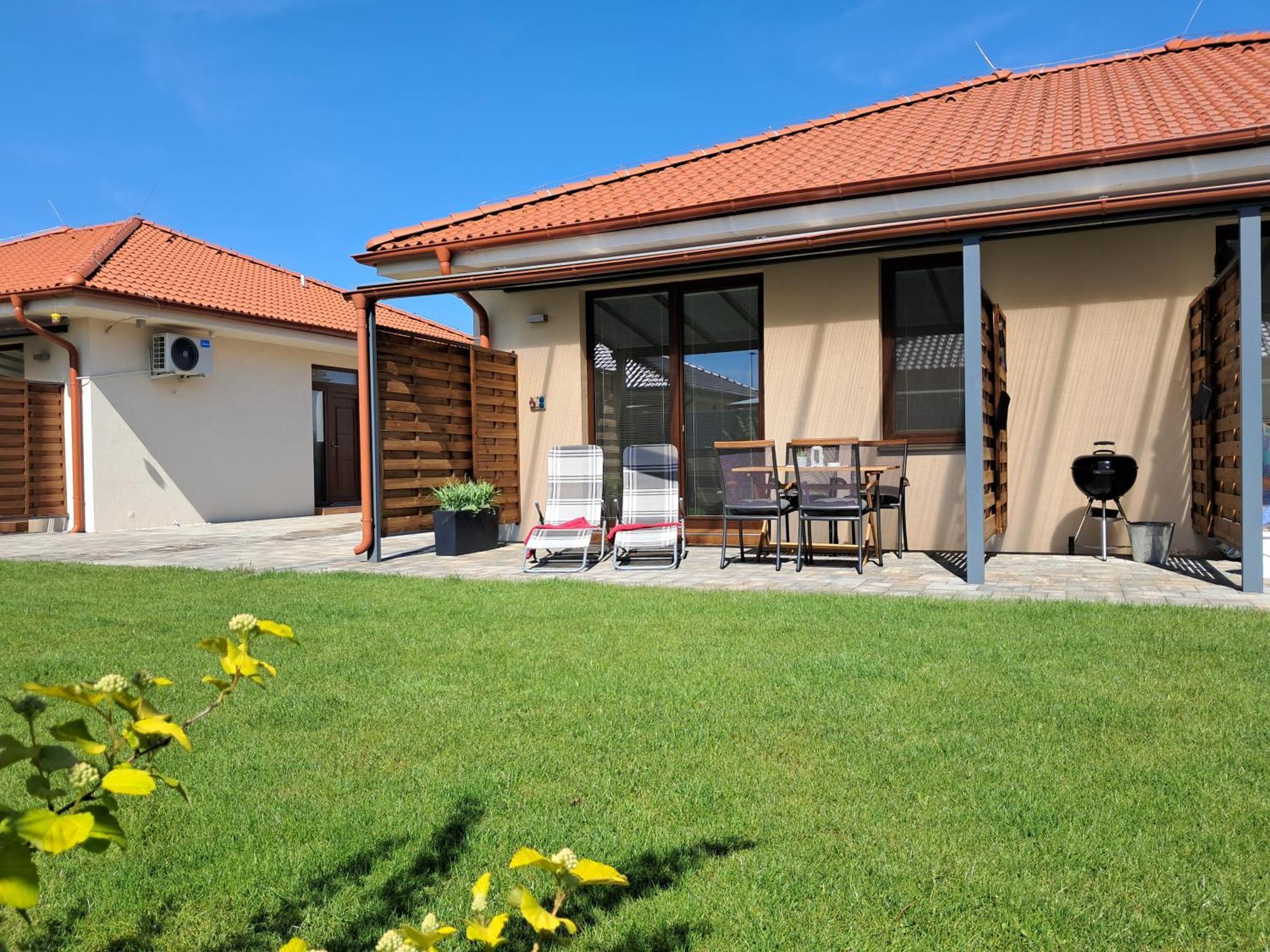 Apartmany Rubin Nesvady 外观 照片