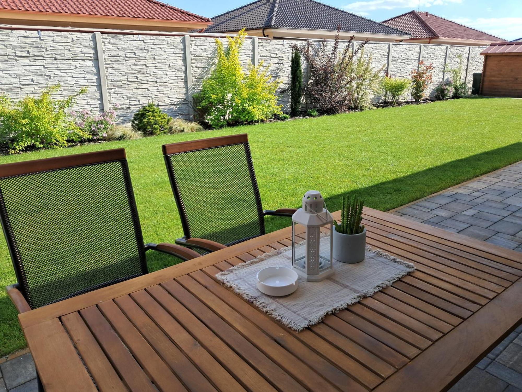 Apartmany Rubin Nesvady 外观 照片
